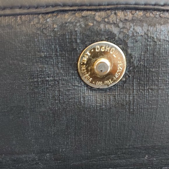 GUCCI Small Crossbody Convertible Clutch Black - Picture 10 of 14